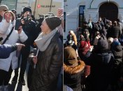 У Лавры настоящее человеческое столпотворение