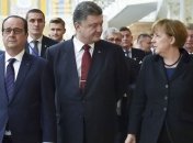 Порошенко, Меркель и Олланд провели переговоры перед перемирием