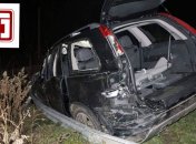 Машины разбиты, два человека погибли на месте: эксклюзивные подробности и фото аварии под Киевом