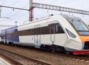 Укрзалізниця відкрила продаж квитків на плацкартні вагони