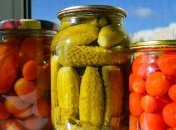 Стало известно, кому стоит пить рассол