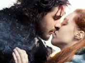 Герои "Игры престолов" заигрались в любовь уже вне сериала