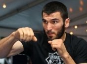 Бетербиев рассказал, за счет чего победит Гвоздика