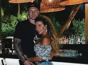 Анна Седокова по-новому спела свой хит (Видео)