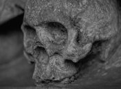 Британские археологи раскопали "сидячего" вождя