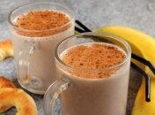 Рецепт дня: Бананово-творожный смузи с какао (без сахара)