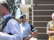 Полицейские не могут посетить место крушения "Боинга" в Украине