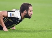 Марадона назвал Игуаина "предателем"