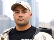 Избитый молдавский боец ММА просто отвернул голову для победы (видео)