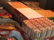 Чай и шоколад: таможенники Закарпатья изъяли огромную партию контрабанды