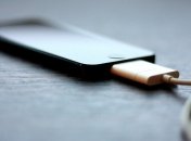 Как правильно заряжать телефон