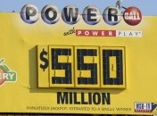 В США разыгрывают рекордный джекпот в $500 млн