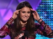 Нина Добрев попрощалась с фанатами "Дневников вампира"