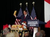 Рон Десантис