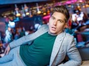 Украинский ведущий Владимир Остапчук ищет идеи для новых пародий