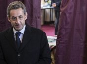 Экс-президента Франции Николя Саркози полиция взяла под стражу