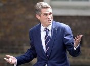 Министр обороны Британии: Россия создает проблемы в Сирии