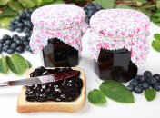 Сырое варенье из черной смородины: 3 витаминных рецепта