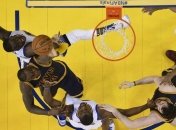 "Голден Стэйт" обыграл "Кливленд" в 1-м матче финальной серии плей-офф НБА