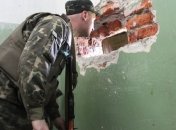 Разведка установила личности россиян, которые тренируют боевиков-снайперов