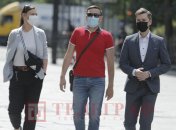 Фигурантка дела Шеремета Яна Дугарь пришла на переговоры в Офис президента (эксклюзивные фото и видео)