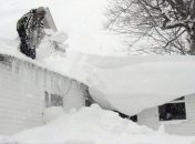 До 10 человек возросло число жертв снегопадов в США