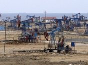 Цены на нефть: WTI торгуется ниже $50, Brent - по $56