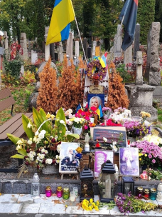 Как в октябре 2026 года выглядит могила Ирины Фарион