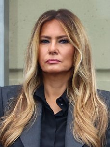 Мелания Трамп, Натали Харп