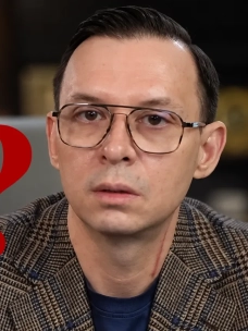 Мураев живет за границей, а украинские правоохранители добиваются его розыска