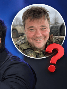 Андрей Богдан постоянно что-то нашептывал президенту