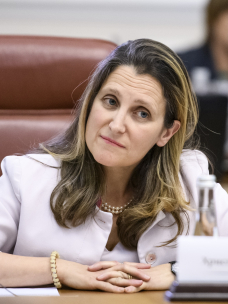 Христя Фриланд - этническая украинка, которая любит и знает Украину