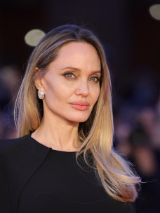 Анджеліна Джолі