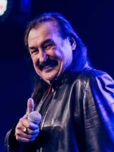 Степан Гига