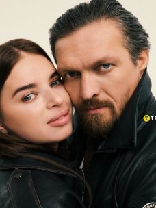 Александр Усик с женой Екатериной