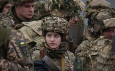 Украинскую землю сейчас защищает больше 30 тысяч женщин