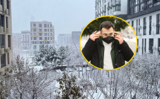 Зимний город, мужчина в маске