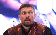 Александр Усик