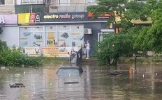 Грозовой "апокалипсис" в Киеве: столица ушла под воду из-за сильного дождя (видео)