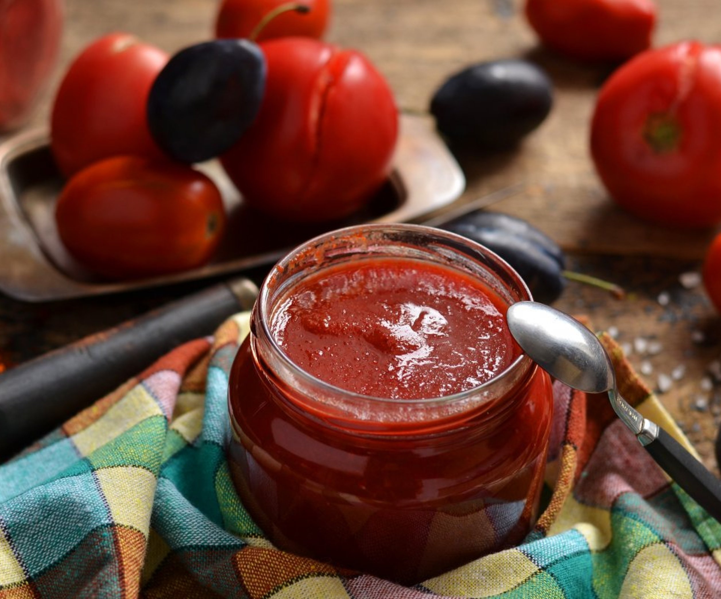 4 рецепта вкусного домашнего кетчупа из свежих помидоров