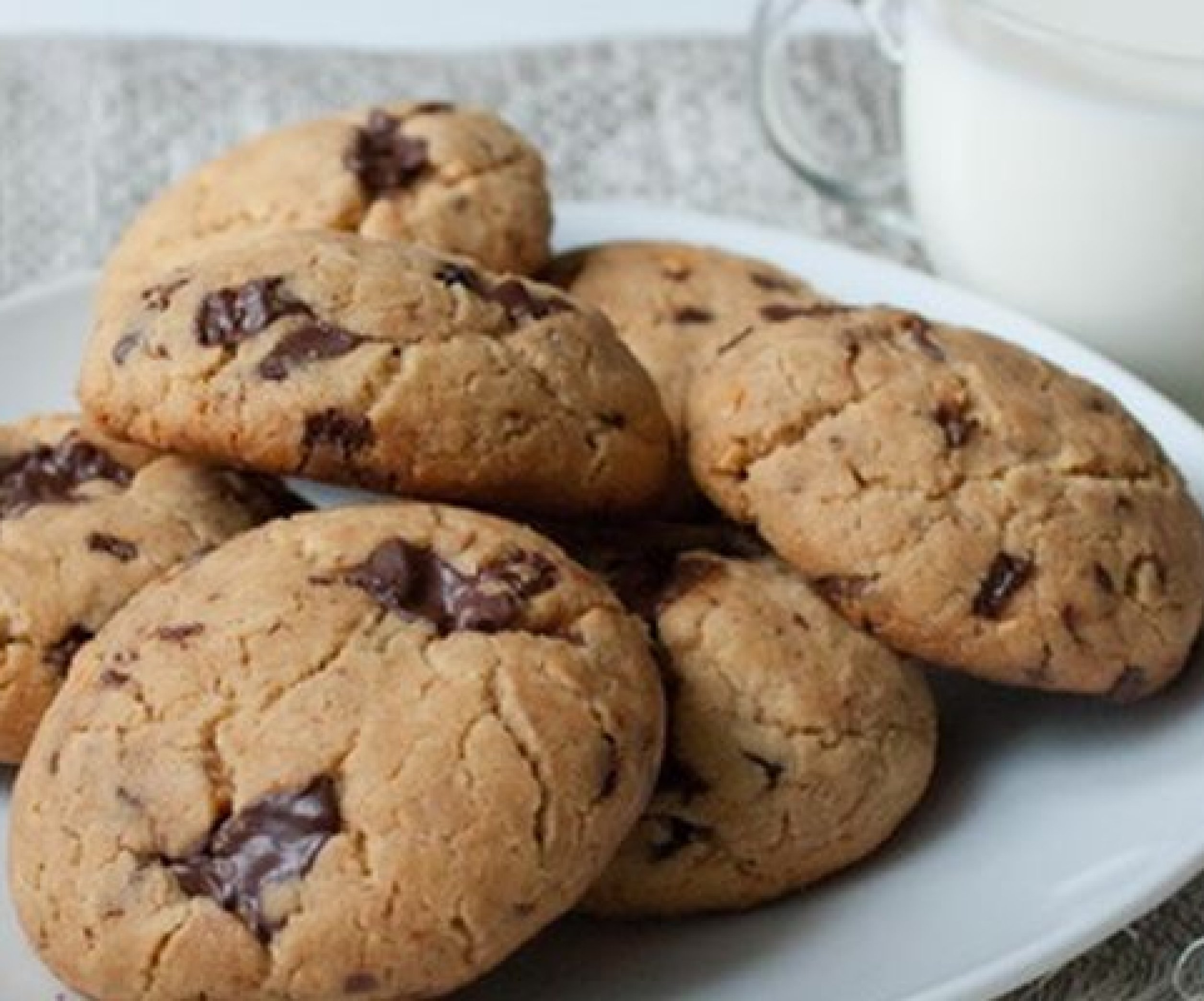 Американское печенье с орехами и шоколадом