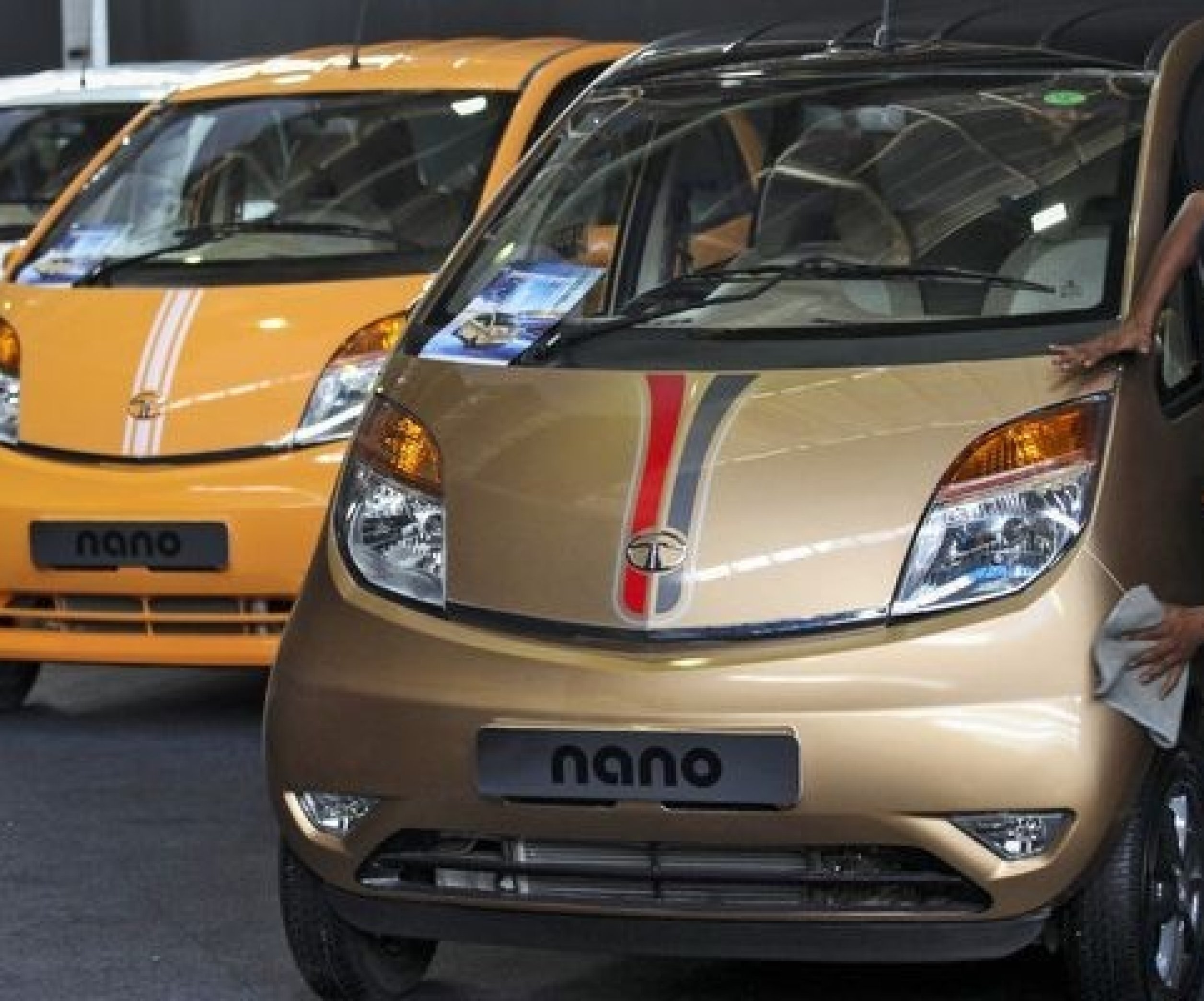 Индийский автопроизводитель Tata Motors представил обновленную Nano -  Телеграф