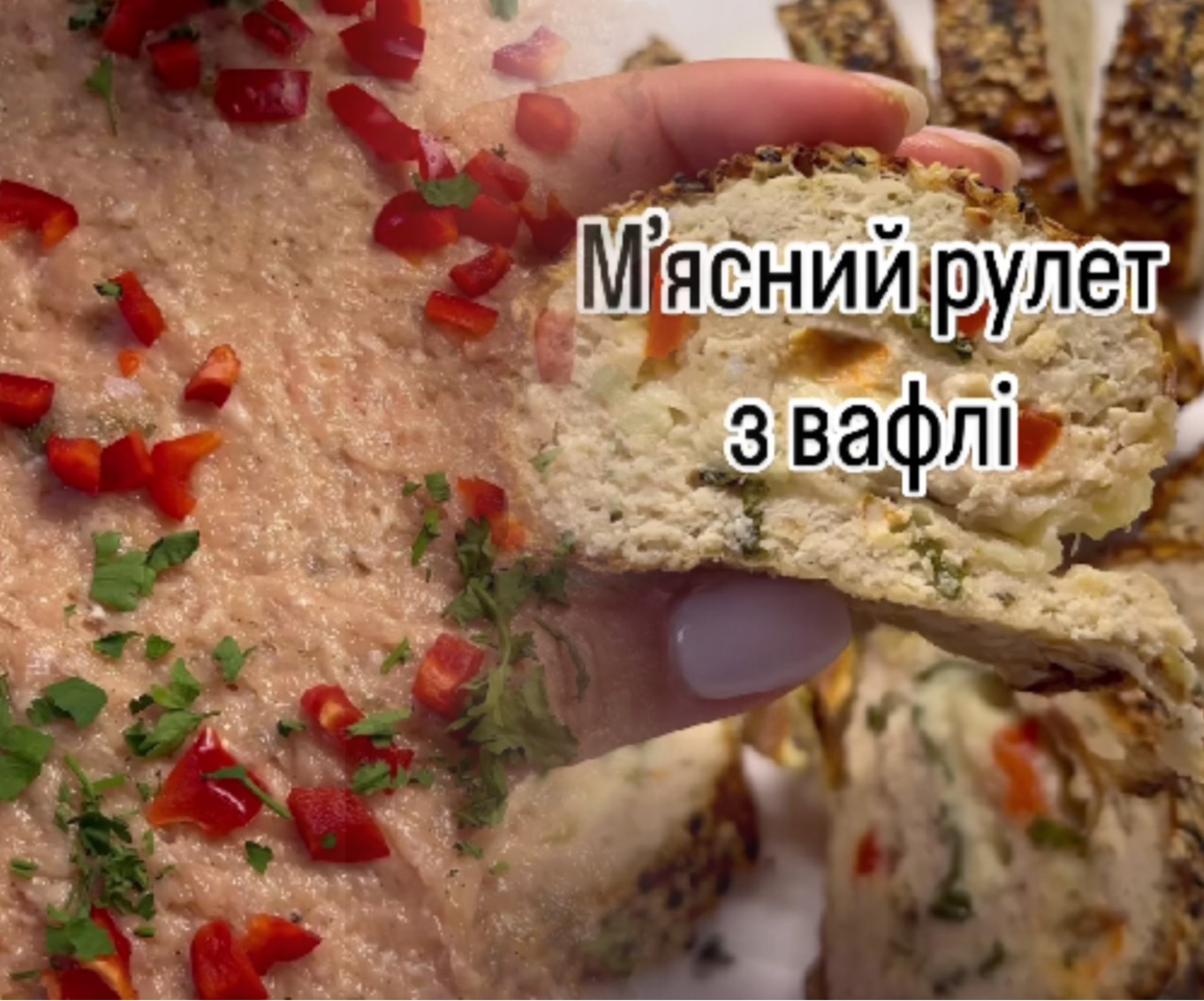 Куриный рулет с омлетом – кулинарный рецепт