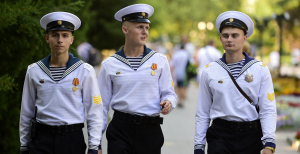 Російські окупанти у Криму
