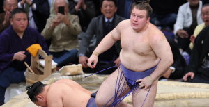 Аонишики Арата