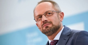 Роман Безсмертний
