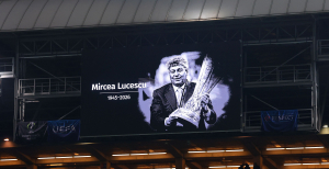 На матче "Шахтер" - АЗ почтили память Мирчи Луческу