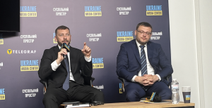 Олександр Клименко та Семен Кривонос (зліва направо)