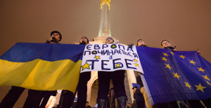 Мітинги біля стели