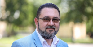 Микита Потураєв